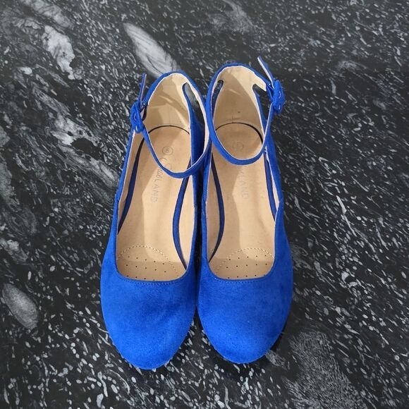 NEW BRAND SHOELAND ADJUSTABLE ANKLE STRAP BUCKLE POINTED Toe LOW WEDGE FLAT G1 - Picture 3 of 15